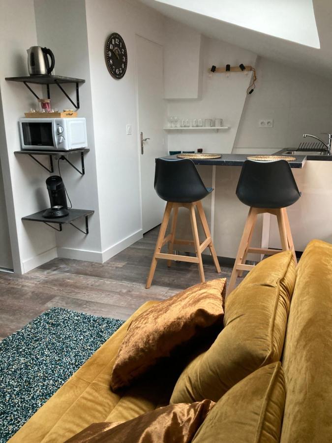 Studio Cocooning Et Refait A Neuf. Lyon 06 Exterior foto